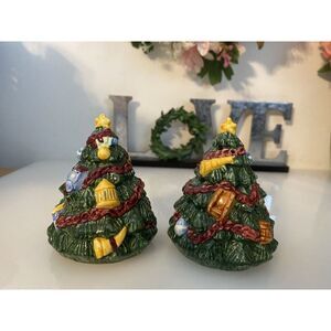 Hand Painted Christmas Trees FPD Macys Salt & Pepper 1993 Hand Painted Vintage‎